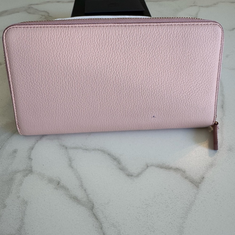MCM Full Inclusion Leather Continental Wallet in Blush Color - Picture 5 of 10
